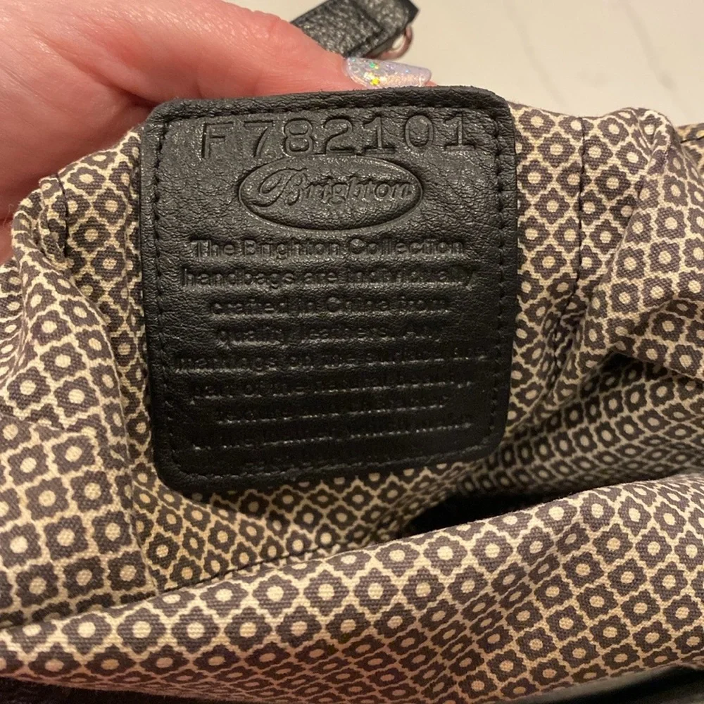 LIKE NEW🌟 Brighton Pretty Tough Royce Organizer black studded crossbody - Picture 8 of 10